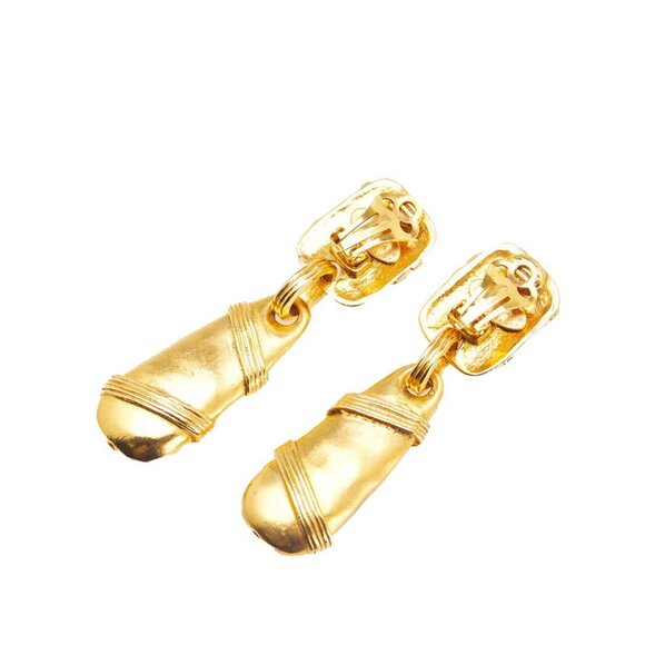 CHANEL Vintage Gold Logo Earrings - Picture 2 of 4
